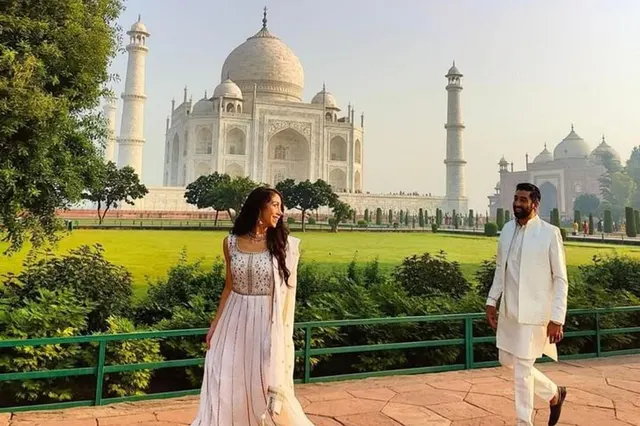 Taj Mahal without the queues, with a private guide