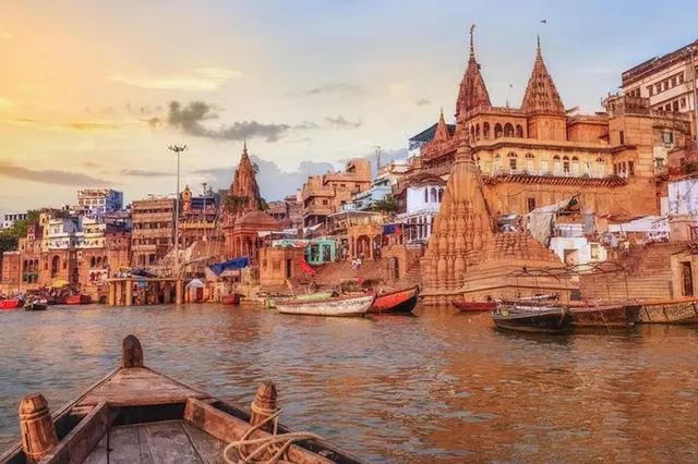 Temples, ghats and rituals: private full day