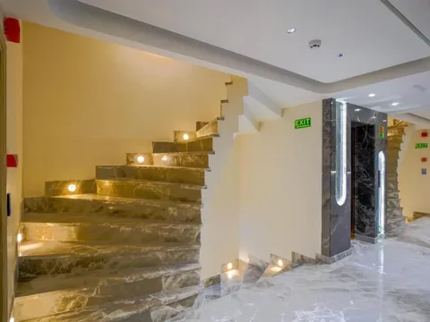 Hall and staircase of Horizon by La Riqueza in New Delhi