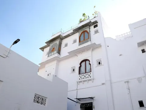 Façade of Little Garden Guest House in Udaipur