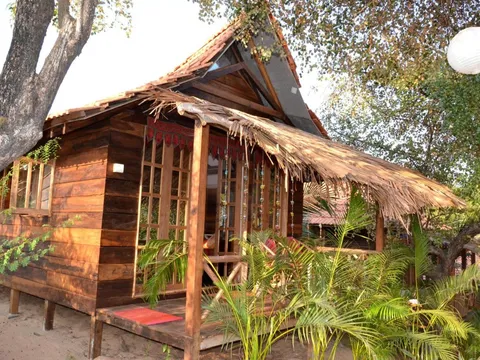 Courtyard of Little India Beach Cottages in Goa