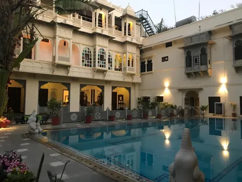 Pool of Mahendra Prakash in Udaipur