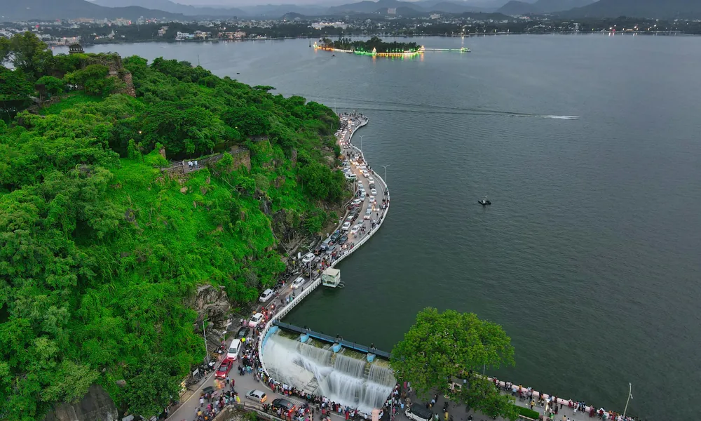 Lake Fateh Sagar in Udaipur seen from the air