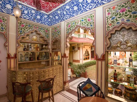 Bar of Umaid Bhawan in Jaipur