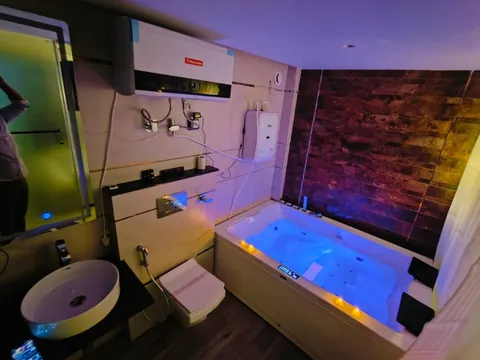 Bathroom of The Vacation Villa in Agra